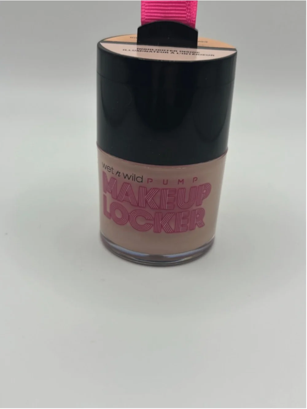 Wet n Wild Pump Makeup Locker BB Cream Light 174 Highlighter Corrector 3-in-1 Ne